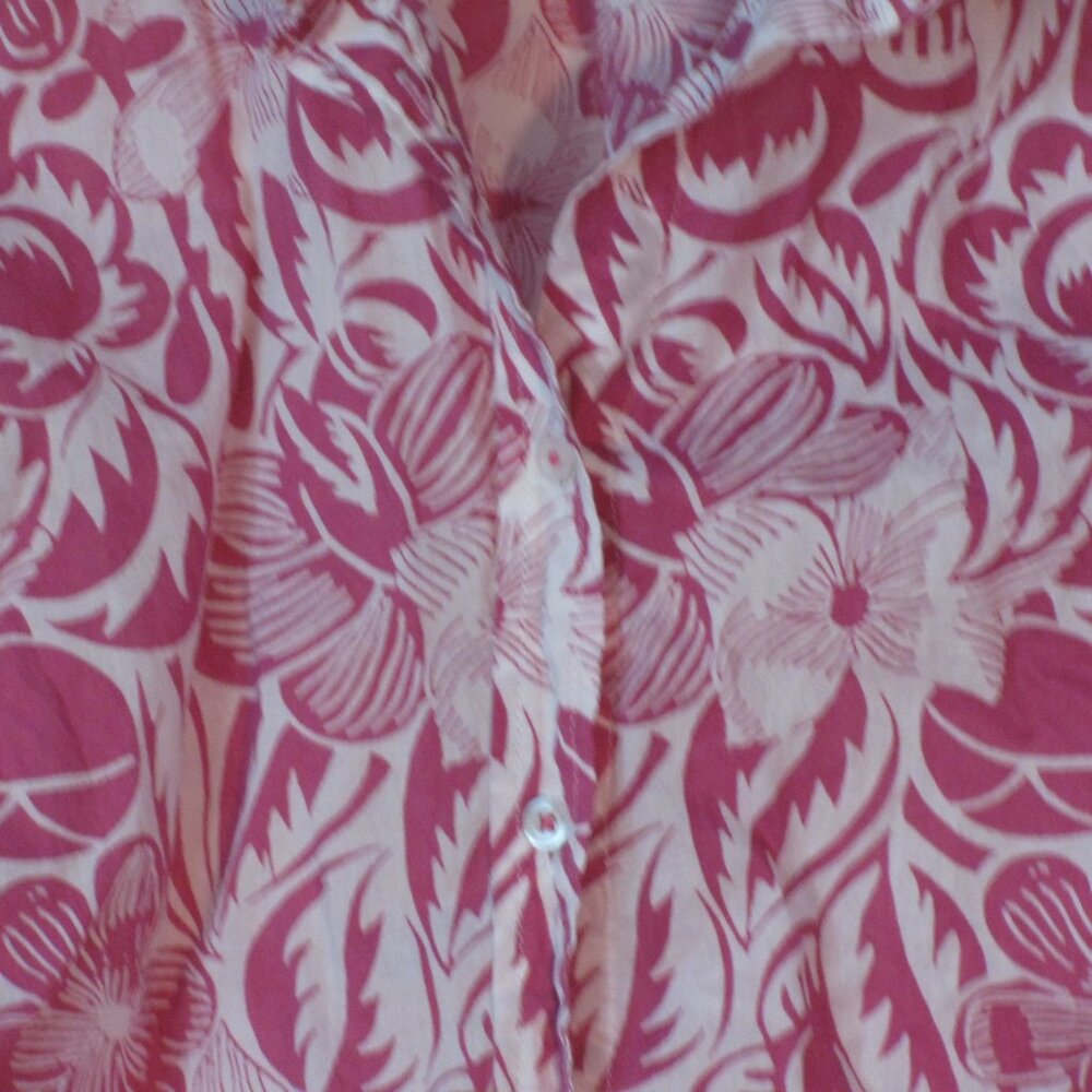 Talbots Button Up Shirt Large Pink & White Flowers Floral Long Sleeve Exc - Picture 3 of 4